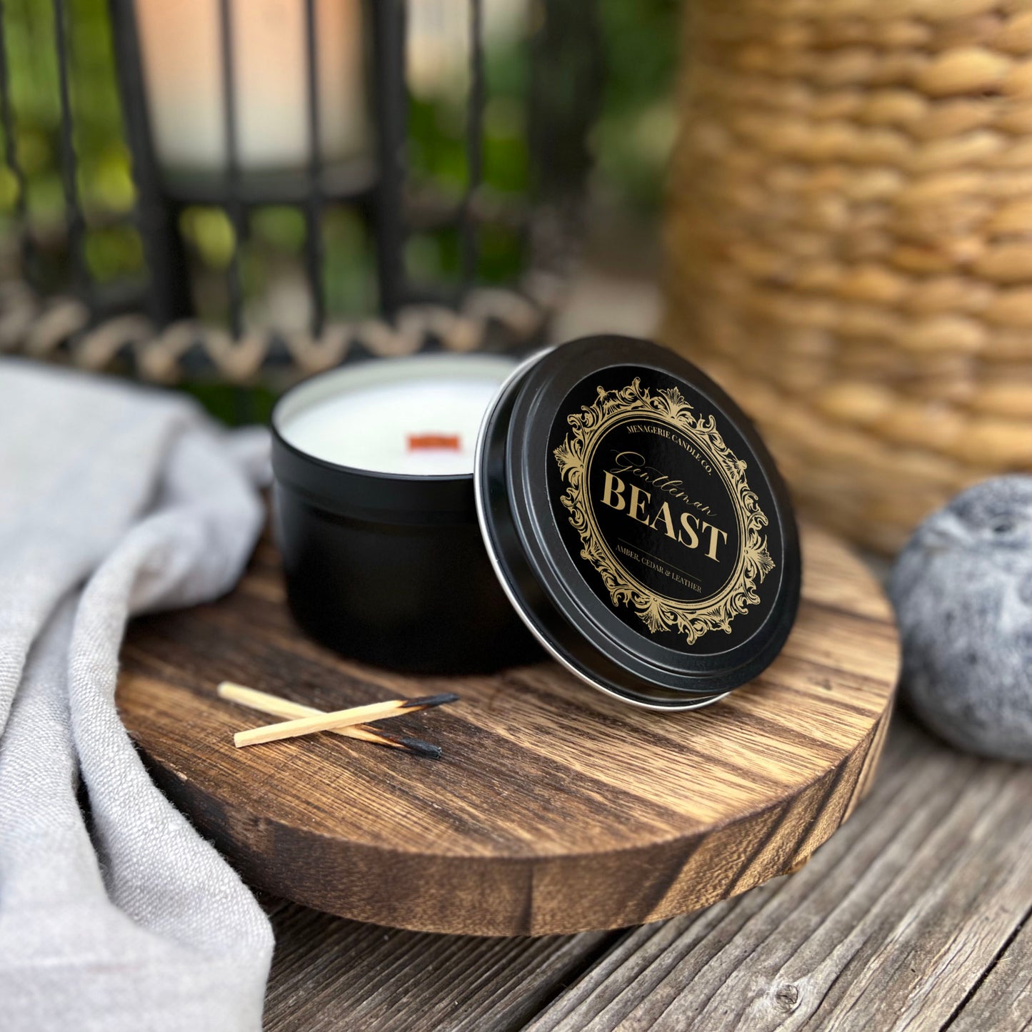 Gentleman Beast - Amber, Cedar & Leather Candle