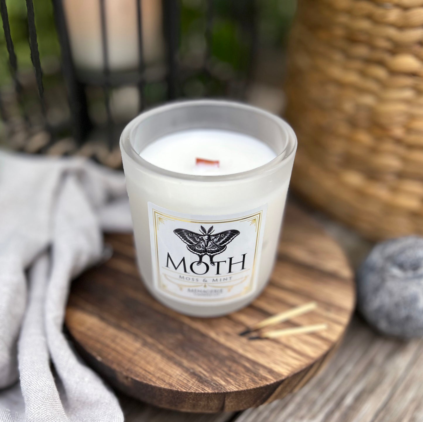 Moth - Moss & Mint Candle